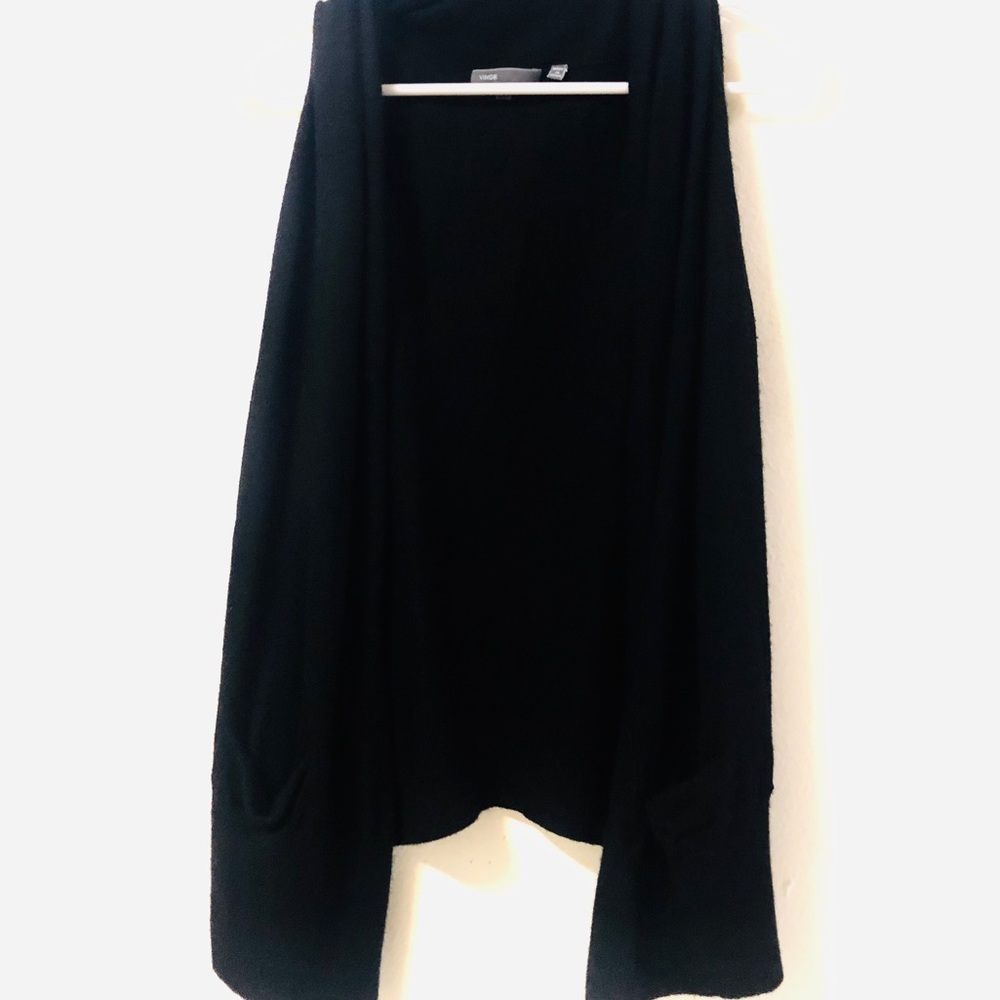 🎉HOST PICK🎉VINCE BLACK 100% CASHMERE CARDIGAN - Picture 8 of 16